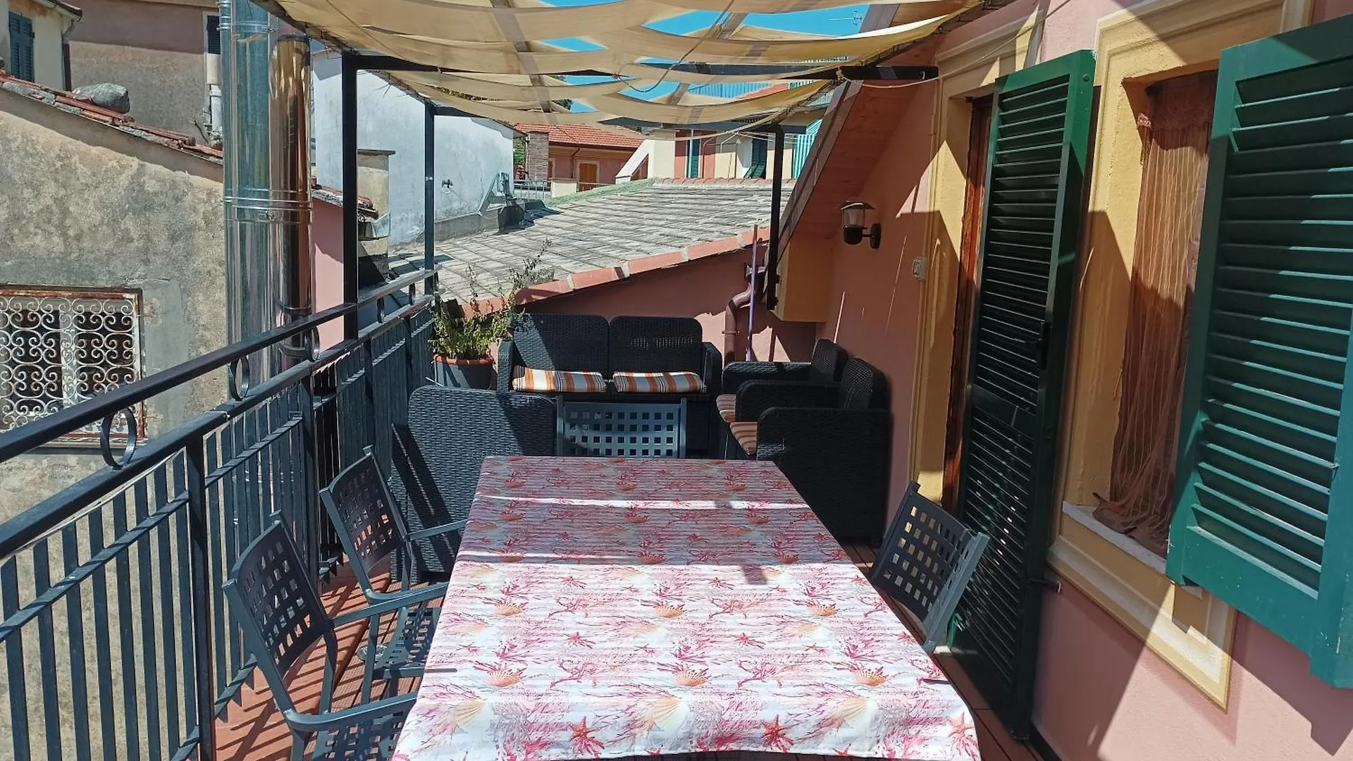 Delizioso Attico Con Ampio Terrazzo E Garage A Due Passi Dal Mare E Dalle Cinqueterre Lt-0485 Levanto 0*,